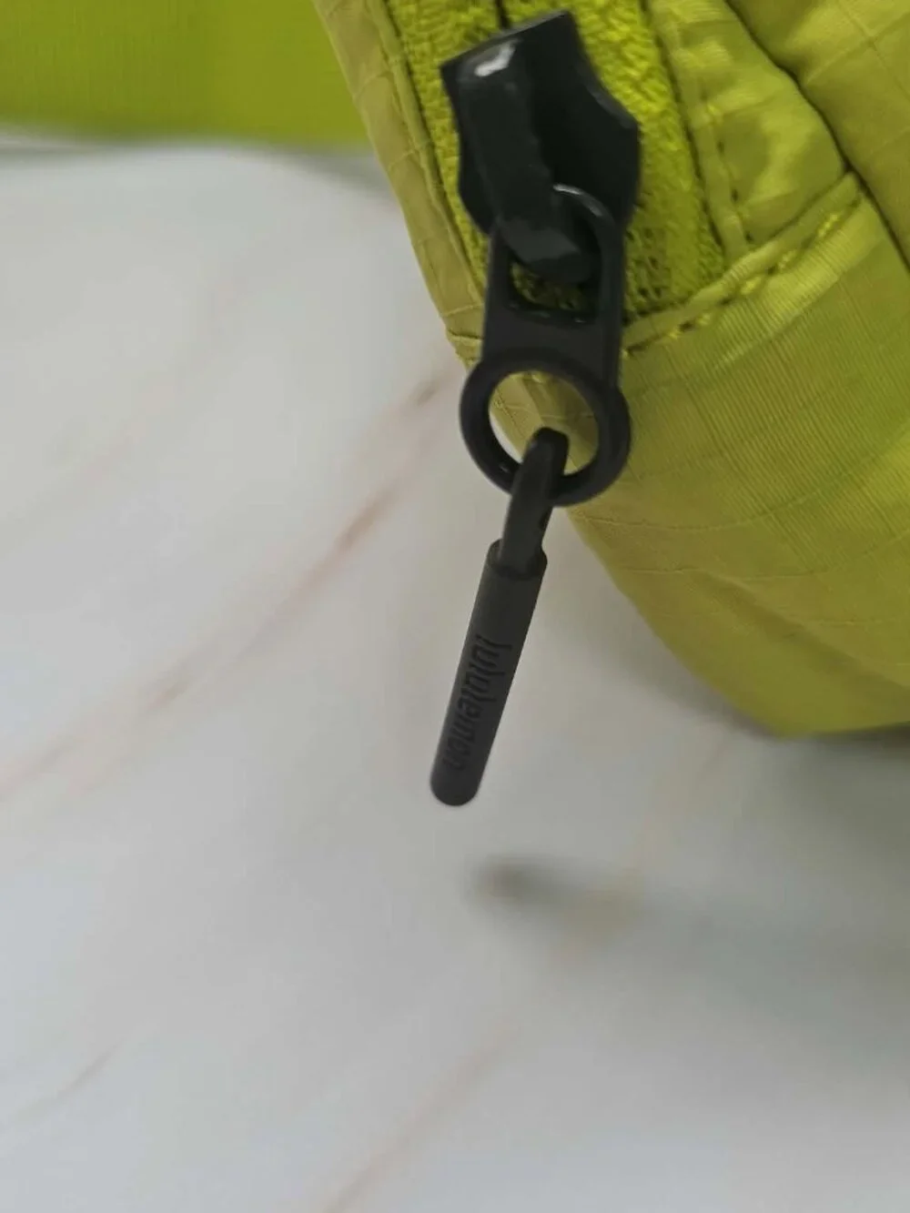 Lululemon Everywhere Lichen Lime Ripstop Mini Belt Bag